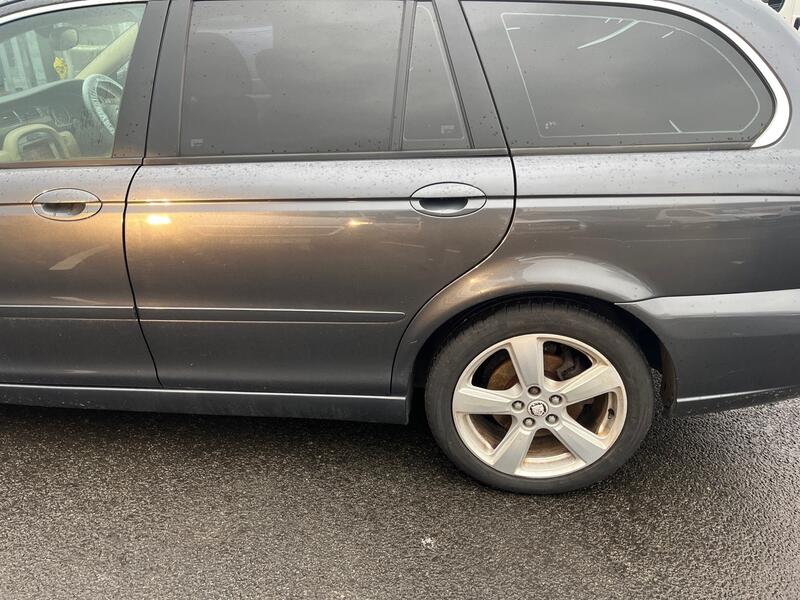 JAGUAR X-TYPE