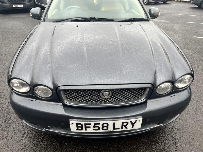 JAGUAR X-TYPE