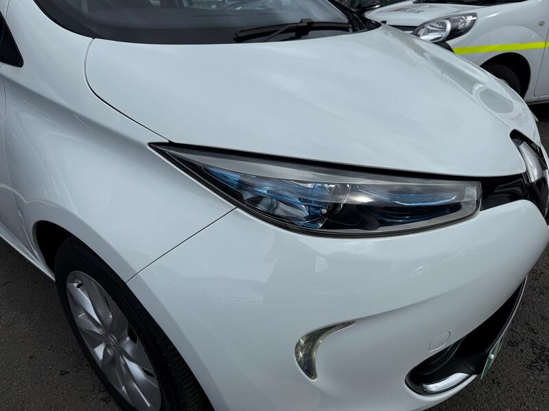 RENAULT ZOE